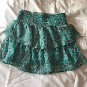 American Eagle flowered skirt